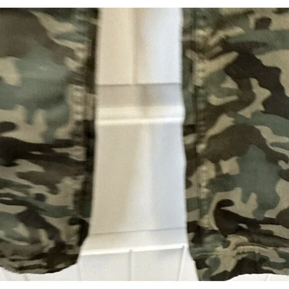 Levi Strauss & Co Youth Camo Jogger Jeans Size 12 Reg Brand NEW with Tags - Picture 4 of 11